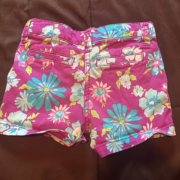 Bundle of girls shorts - Picture 6 of 9